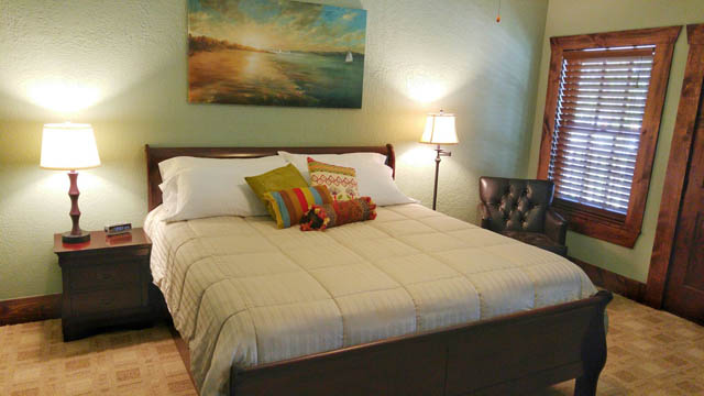 Silver Sycamore Bed & Breakfast 